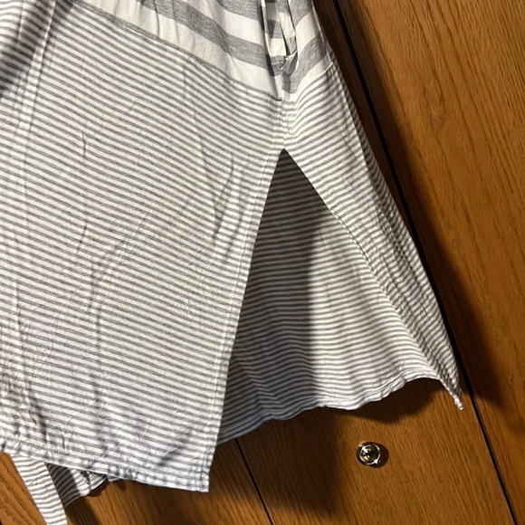 Maurices cover-up - one size - Picture 4 of 5